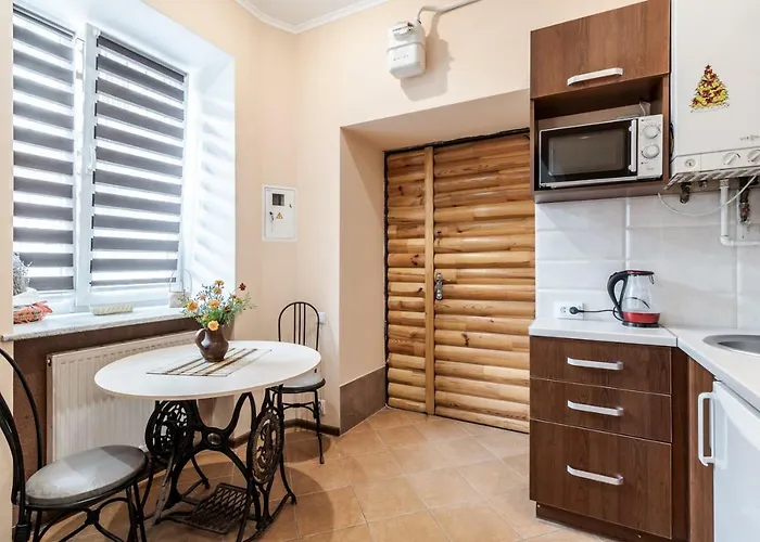 Comfortable On Franko Apartamento